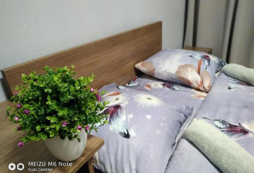 اتاق خانوادگی با سرویس بهداشتی مشترک, Sweet2sleep