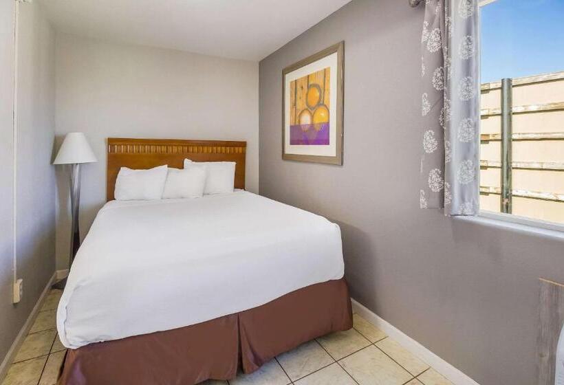 Стандартный Номер Кровать Кинг, Rodeway Inn