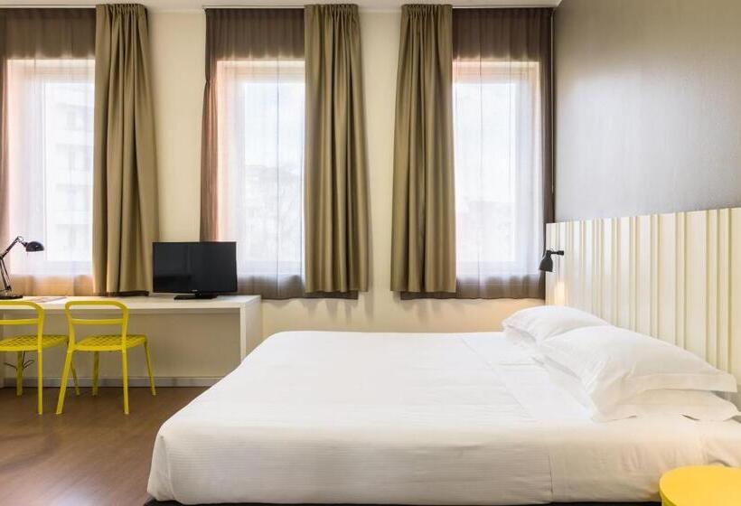 اتاق استاندارد, B&b Hotel Milano Ornato