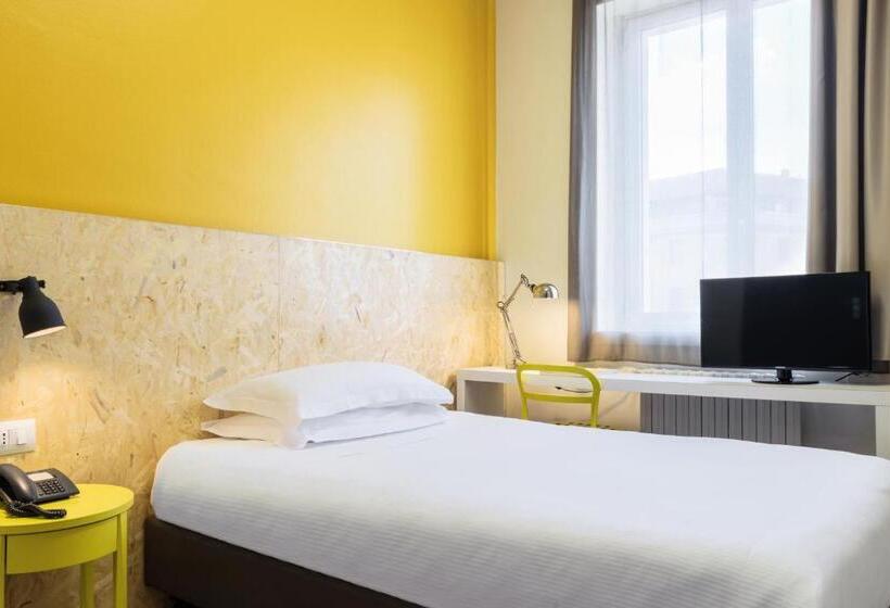 اتاق استاندارد یک نفره, B&b Hotel Milano Ornato
