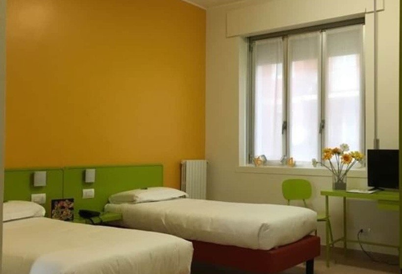 اتاق استاندارد, B&b Hotel Milano Ornato