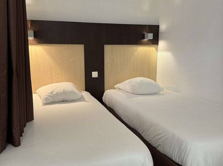 Номер Стандарт, Kyriad Rouen Nord   Mont Saint Aignan