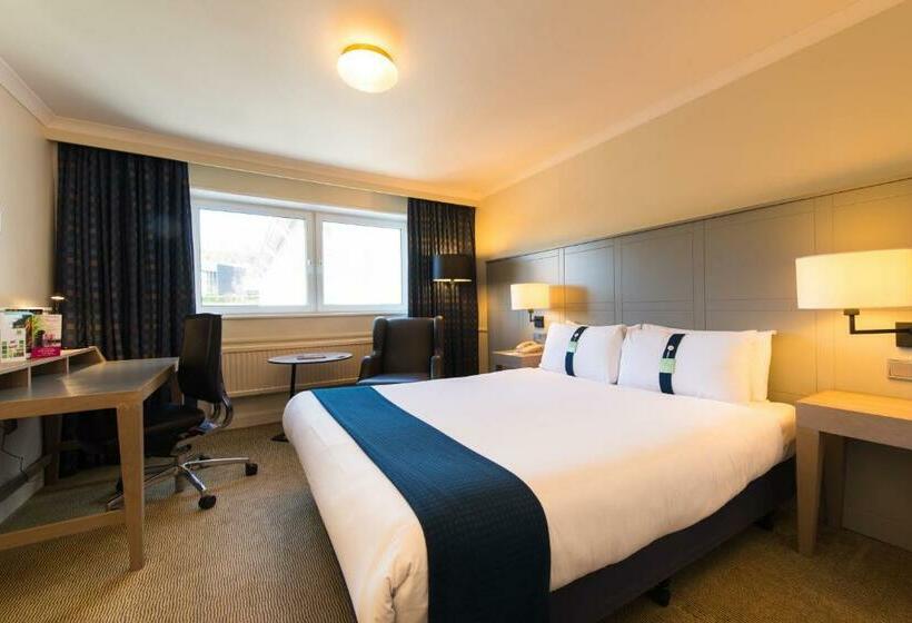 اتاق استاندارد با تخت بزرگ, Holiday Inn Edinburgh Zoo, An Ihg