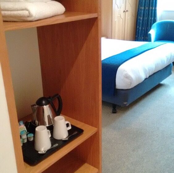 اتاق استاندارد, Holiday Inn Edinburgh Zoo, An Ihg