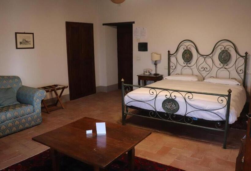 Полулюкс, Relais Palazzo Di Luglio