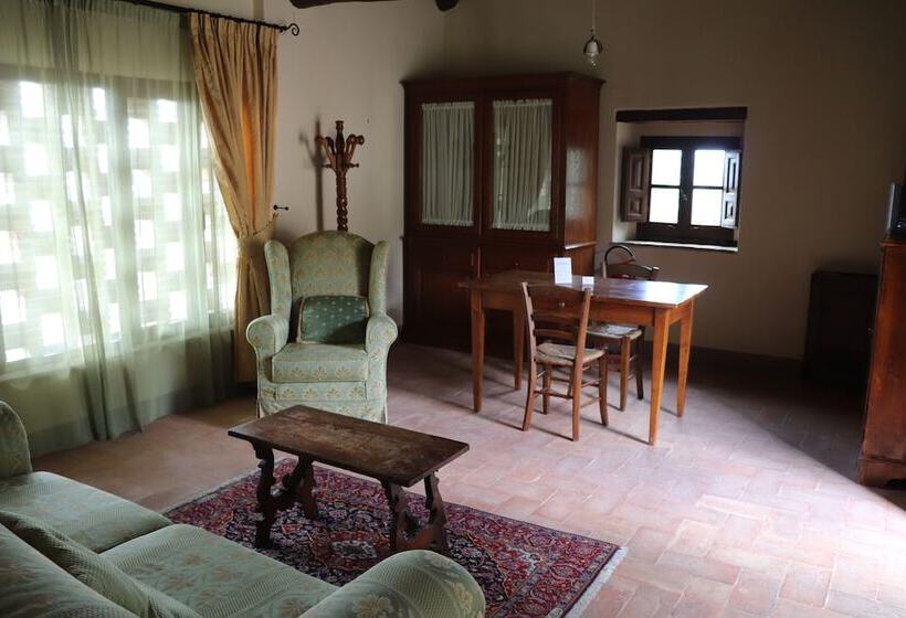 Люкс Повышенной Комфортности, Relais Palazzo Di Luglio