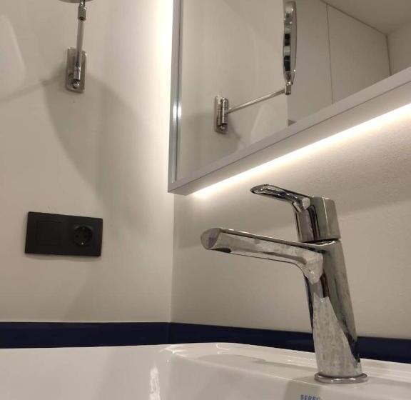 استودیوی استاندارد با چشم‌انداز دریا, Batumi City Apartments