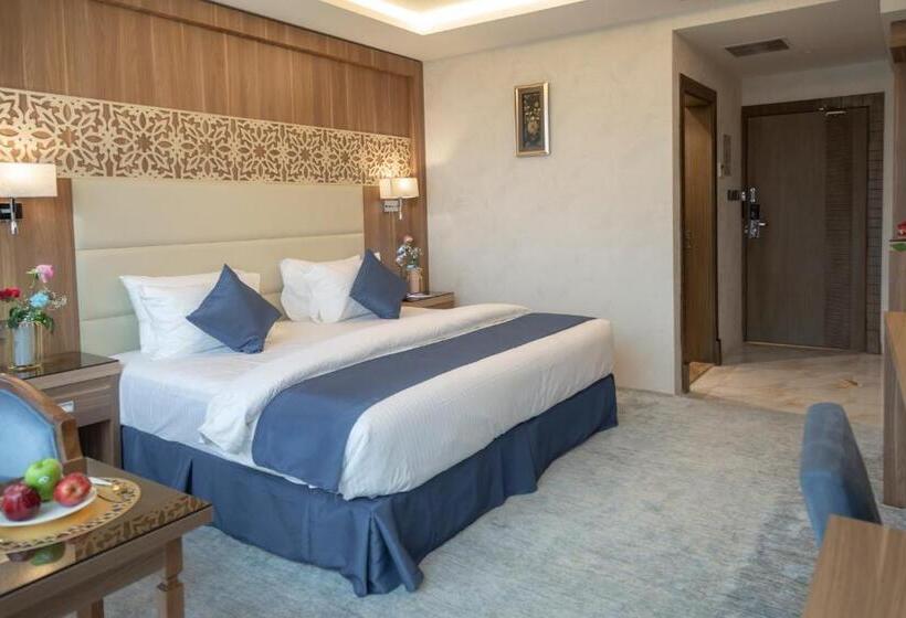 Номер Deluxe, Brand Al Qassim