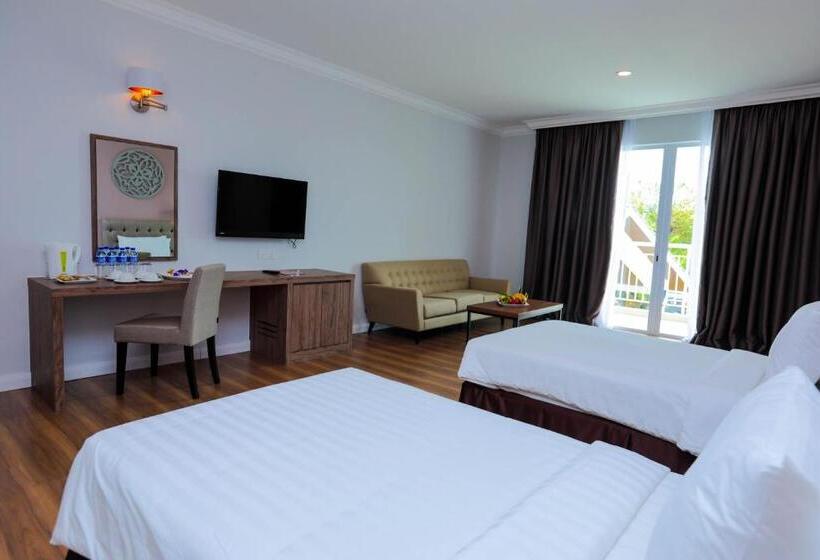 Семейный Номер, Casuarina @ Kuala Kangsar