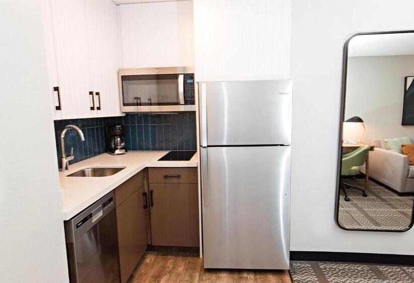 스탠다드 스튜디오 킹침대, Staybridge Suites   Denver North   Thornton, An Ihg