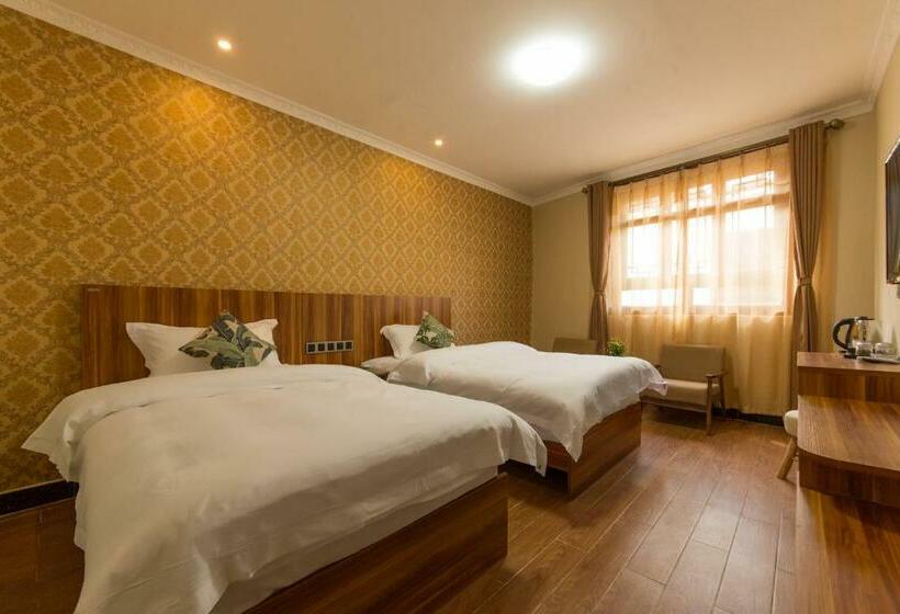 اتاق استاندارد, Shangri_la Lamtin Youth Hostel