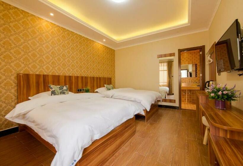 اتاق استاندارد, Shangri_la Lamtin Youth Hostel