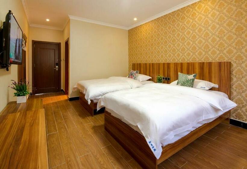 اتاق استاندارد, Shangri_la Lamtin Youth Hostel