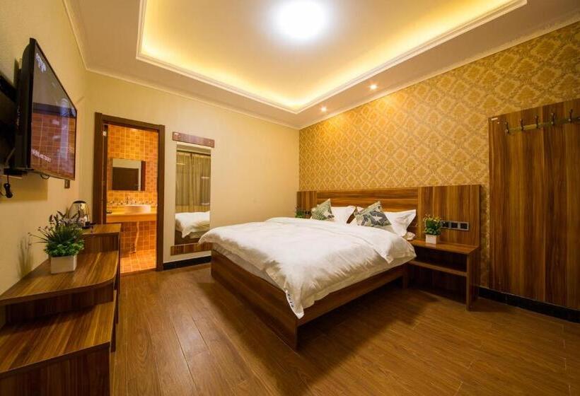 اتاق استاندارد, Shangri_la Lamtin Youth Hostel