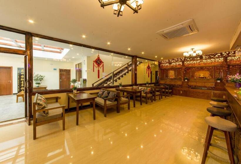 اتاق استاندارد, Shangri_la Lamtin Youth Hostel