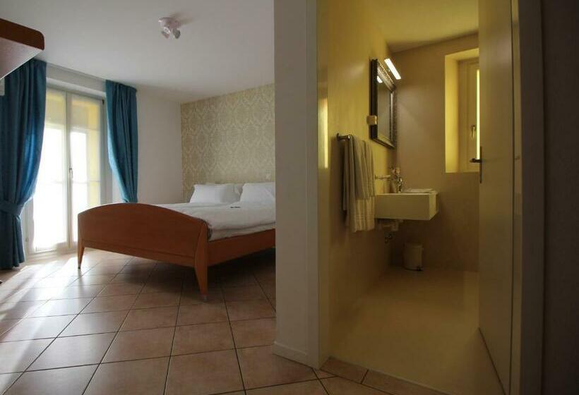 Номер Superior, Dolceresio Lugano Lake B&b
