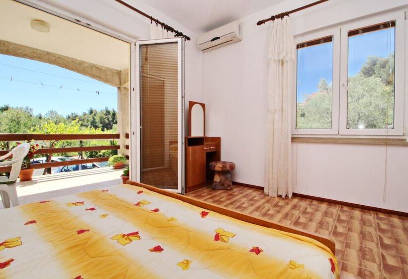 آپارتمان راحتی 1 خوابه, Apartments Veselka