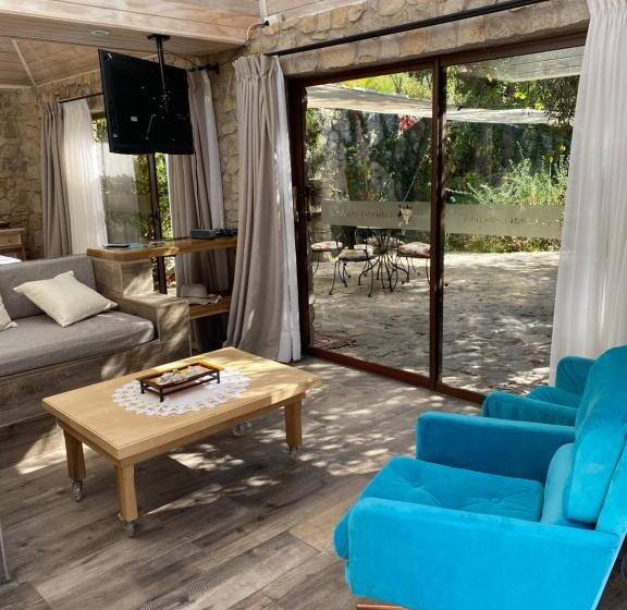 Deluxe Suite King Bed, Cabañas Caballieri