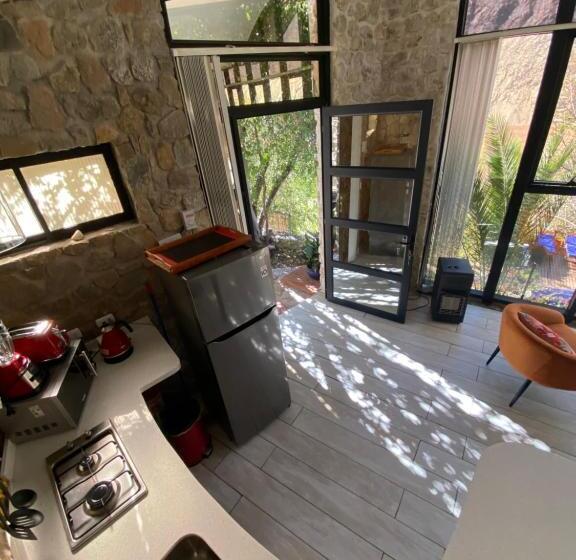 استودیوی لوکس, Cabañas Caballieri