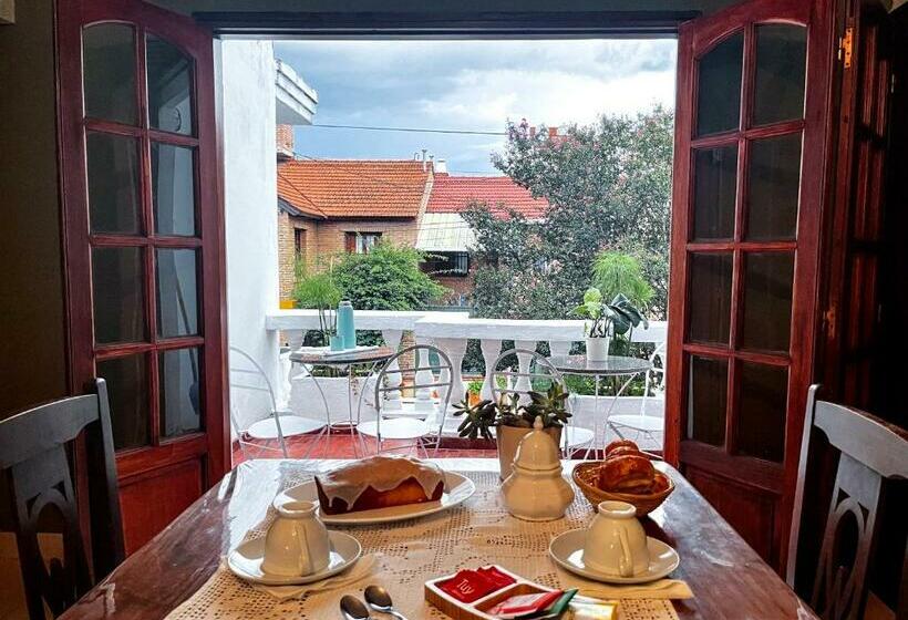 اتاق استاندارد چهار تخته, Calchaquíes Home Hostel