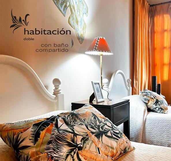 اتاق استاندارد با سرویس بهداشتی مشترک, Calchaquíes Home Hostel