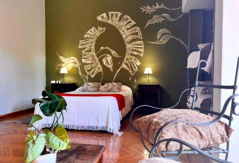 اتاق استاندارد سه نفره, Calchaquíes Home Hostel