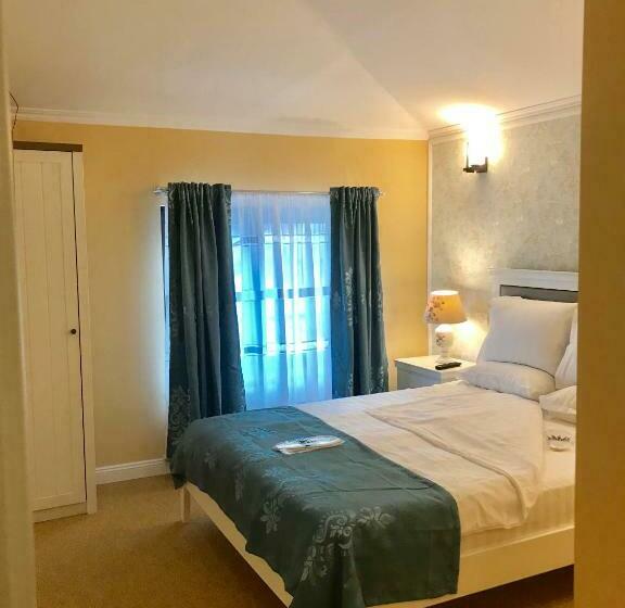 اتاق لوکس, Vila 18 Hotel Boutique