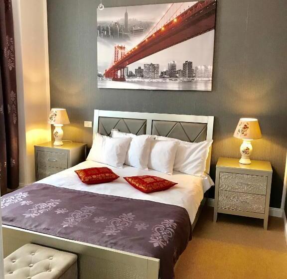 Deluxe Suite King Bed, Vila 18 Hotel Boutique