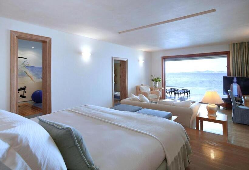 Люкс с Бассейном, Grand Resort Lagonissi