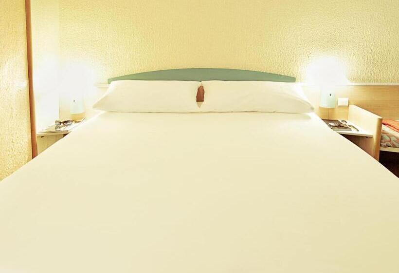 Номер Стандарт, Ibis Guimaraes