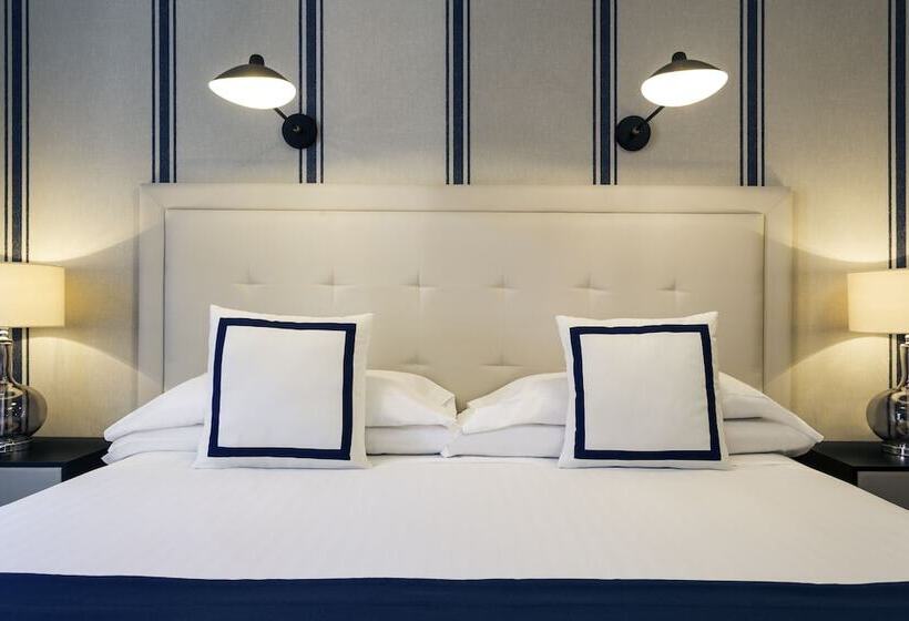 패밀리 룸, Mercure Jardines De Albia