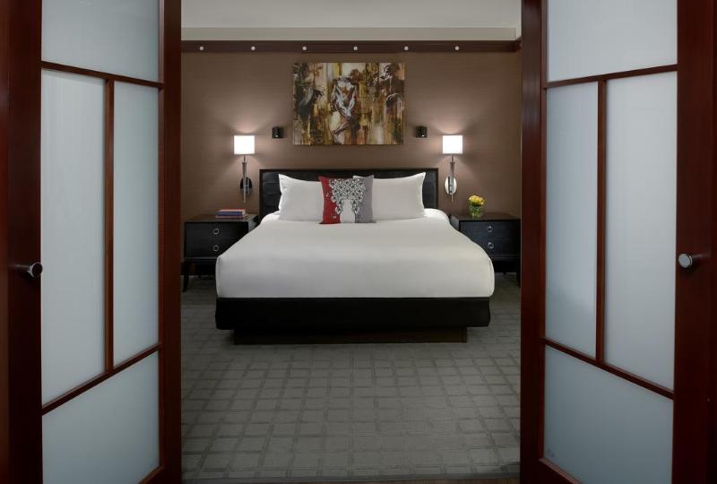 اتاق سوپریور با تخت بزرگ, Sofitel Philadelphia At Rittenhouse Square