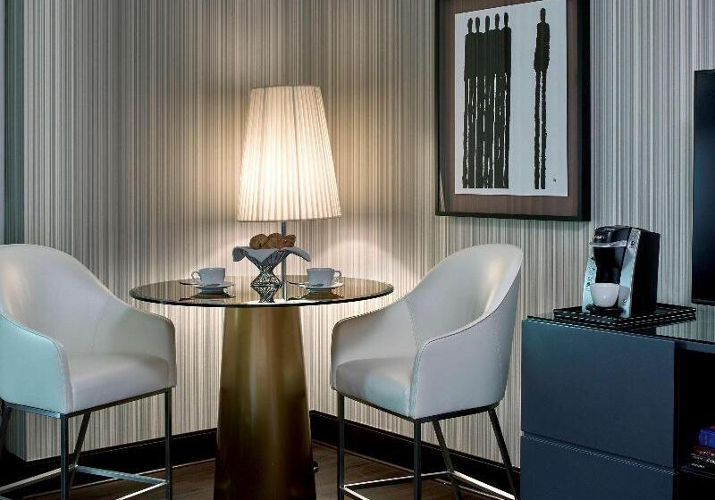 اتاق سوپریور با تخت بزرگ, Sofitel Philadelphia At Rittenhouse Square
