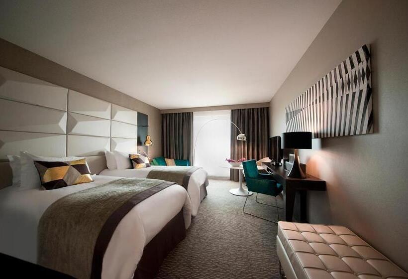 Superior Szoba, Sofitel Warsaw Victoria