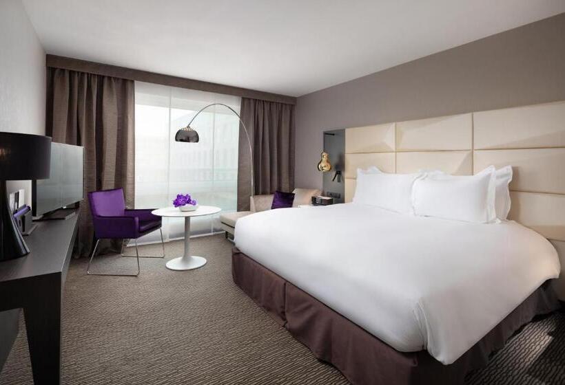 חדר קלאסי מיטת קינג סייז, Sofitel Warsaw Victoria