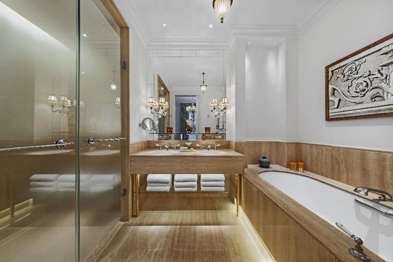 小型套房, The St. Regis Rome