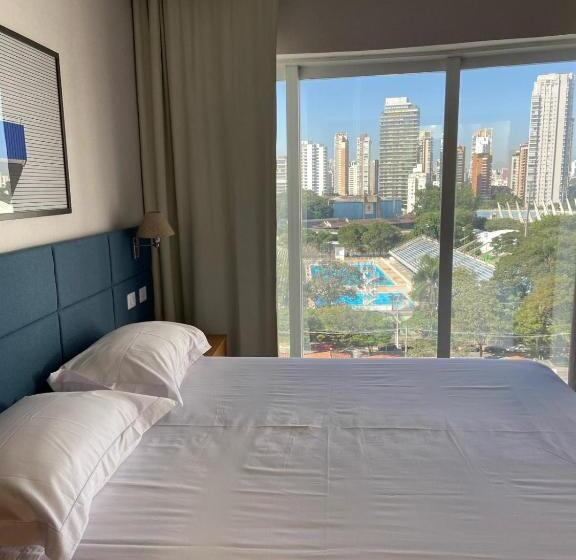 استودیوی استاندارد, Flat Lindo Próximo Ao Ibirapuera