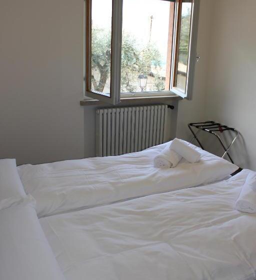 1 Bedroom Apartment Lake View, Casa Ines Fronte Lago