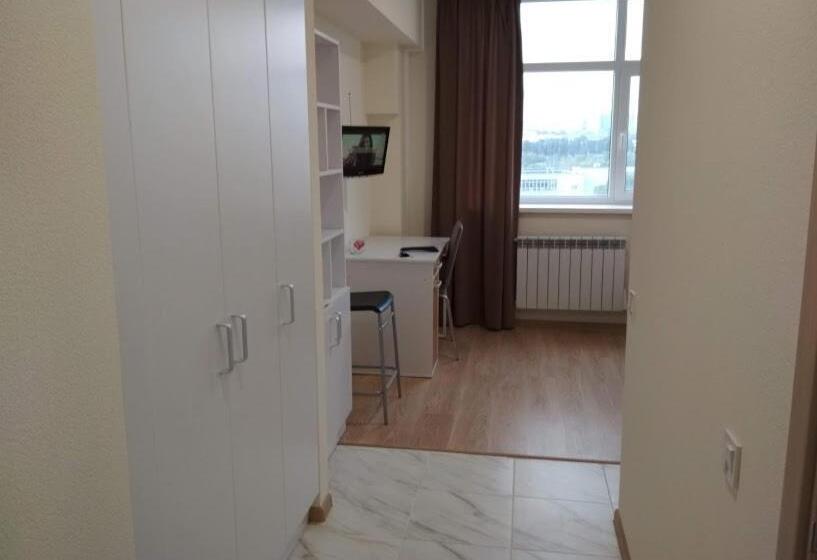 استودیوی استاندارد, Smarthouse Smart Kvartira S Kukhnei Vozle Metro