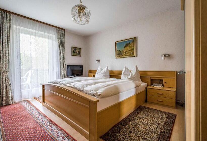 Номер Стандарт Вид на Горы, Gästehaus Christa Mauerer