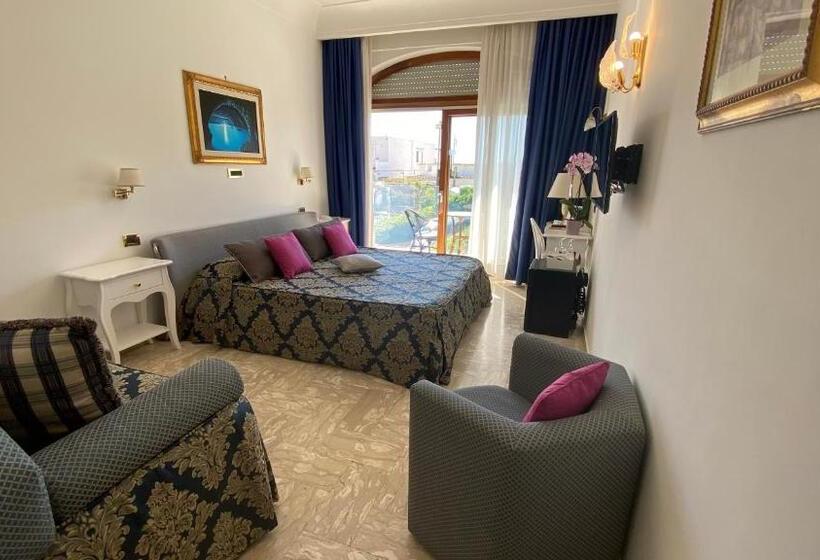 小型套房, Capri Bougainville