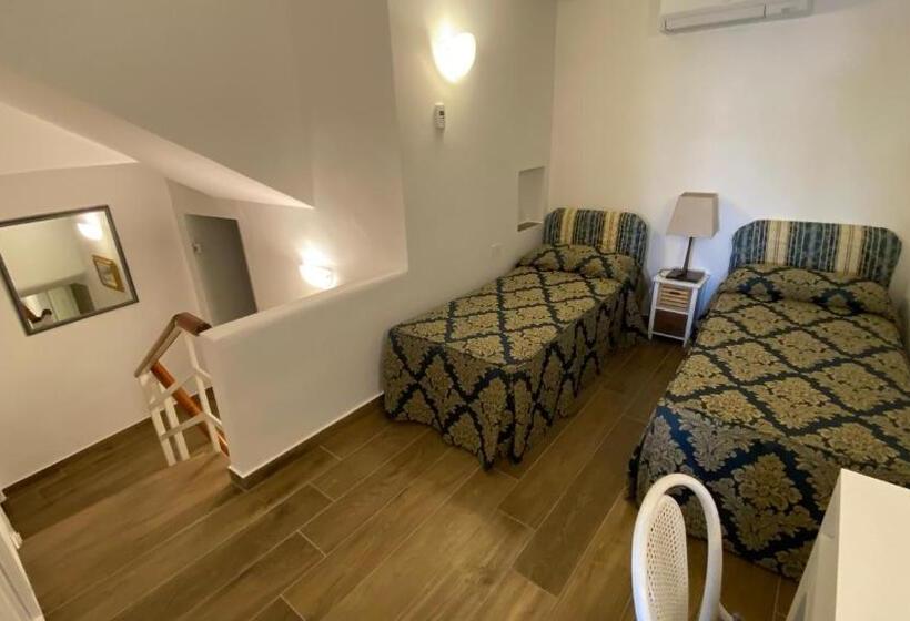 Apartamento 2 Dormitórios, Capri Bougainville