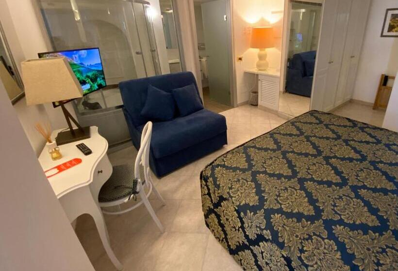 带2个卧室的公寓, Capri Bougainville