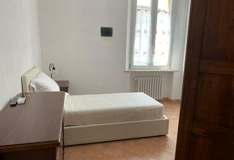 اتاق استاندارد یک نفره, B&b Giulia