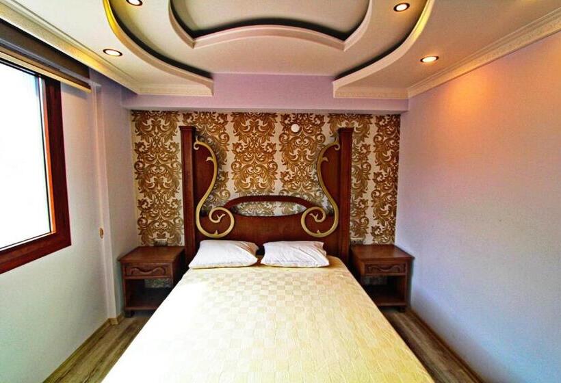 آپارتمان 1 خوابه با چشم‌انداز دریا, George S Boutique