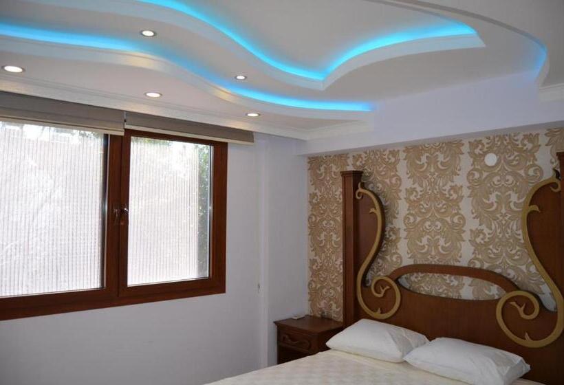 آپارتمان 1 خوابه با چشم‌انداز دریا, George S Boutique