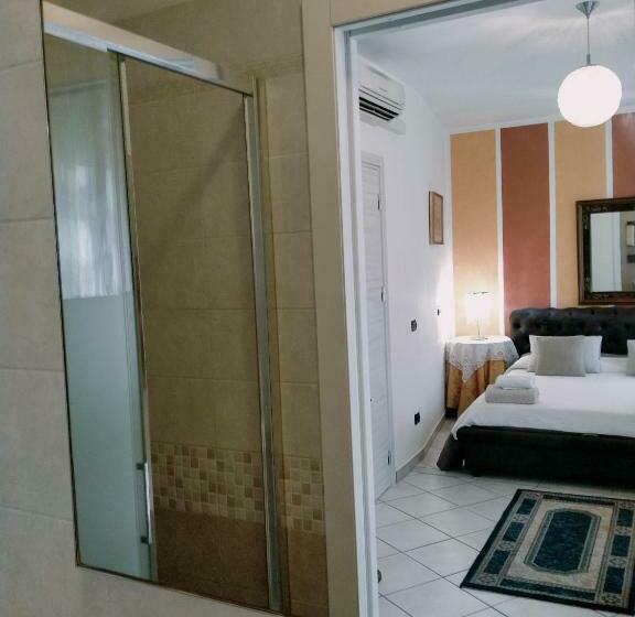 اتاق کلاسیک خانوادگی, B&b Gardasee
