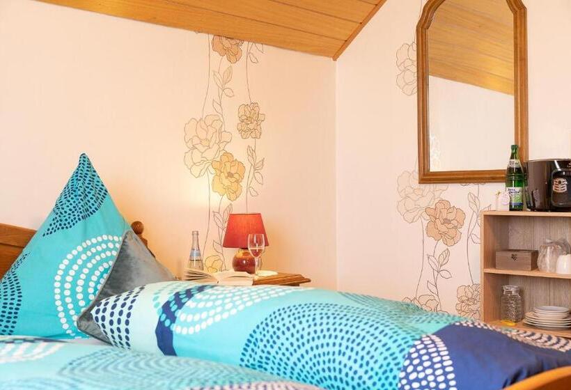 Номер Стандарт Трехместный, Landhaus Heimisch Bed & Breakfast