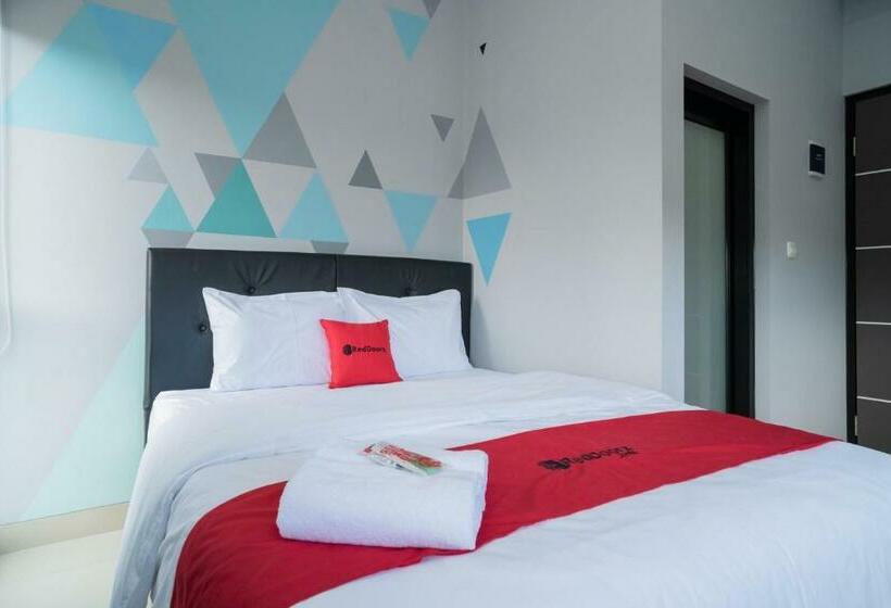 高级大房间, Reddoorz Near Sindu Kusuma Edupark 3