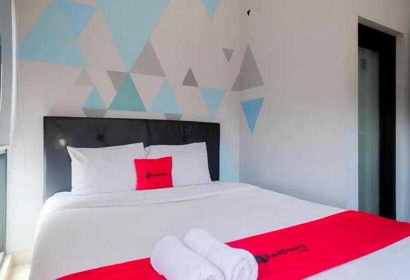Номер Superior, Reddoorz Near Sindu Kusuma Edupark 3